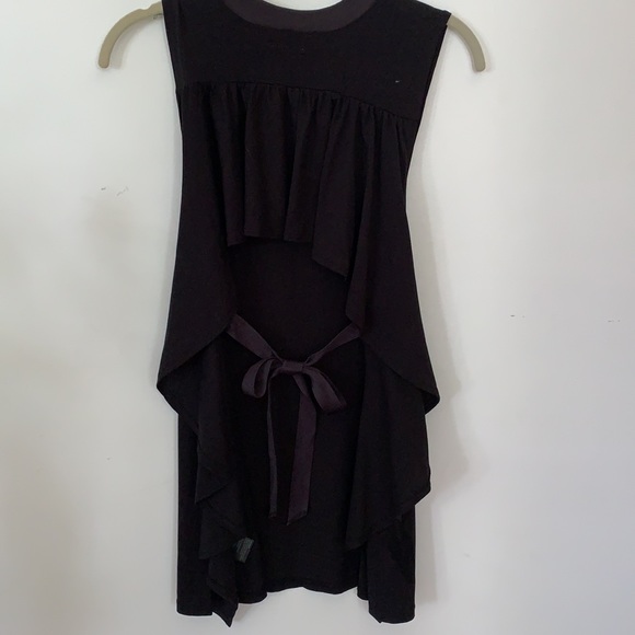 UO Kimchi open back ruffle top - Picture 4 of 7